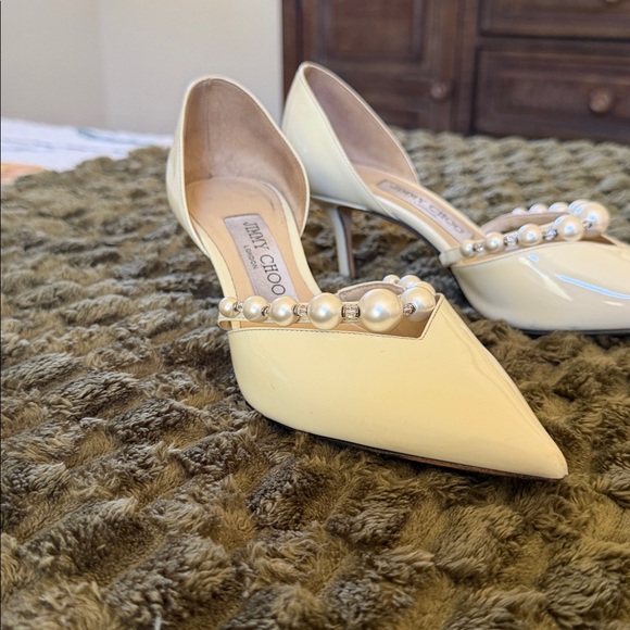 Jimmy Choo Cream Pearl-Adorned Heels - Picture 3 of 6
